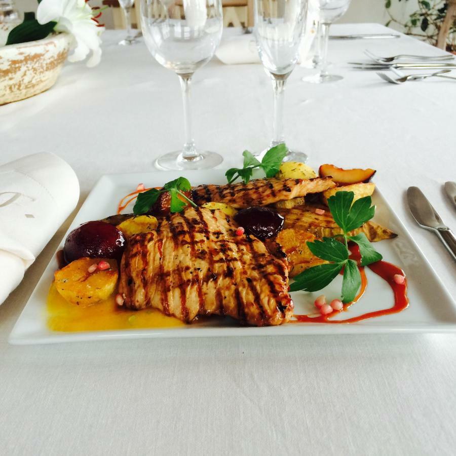 Hotel Porto-Fino Lucmierz 외부 사진
